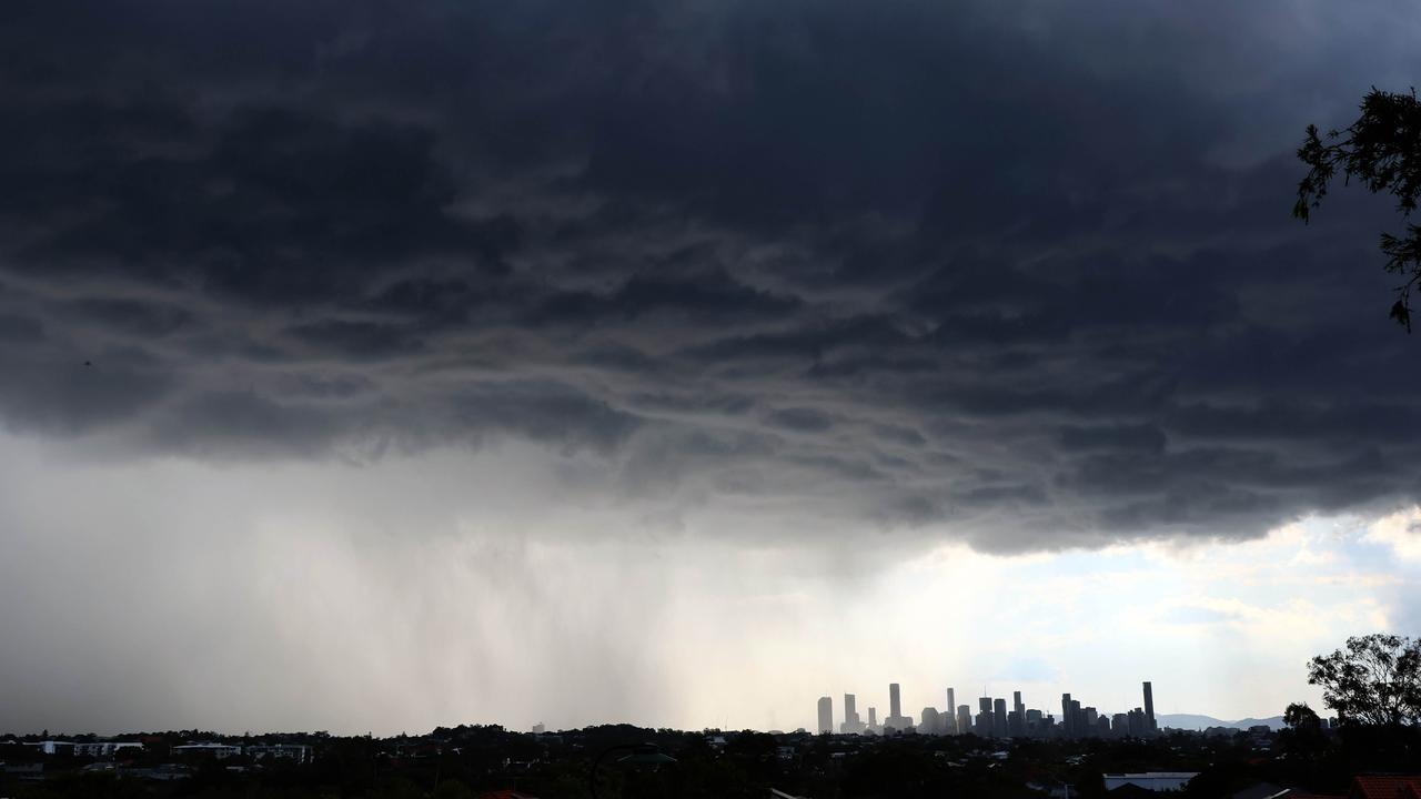 Heavy rain is expected for large parts of Queensland. Picture: NewsWire/Tertius Pickard