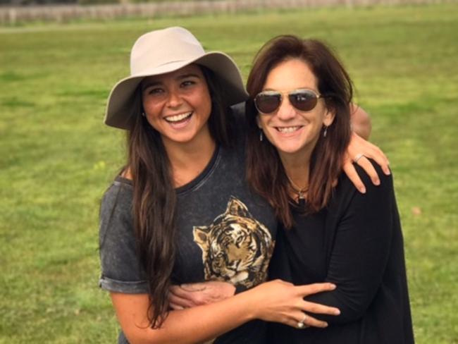 Australian beach volleyballer Mariafe Artacho del Solar and her mother.