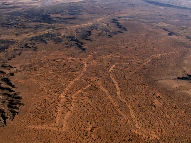 D/I Aerial view of fading giant mystery drawing "Marree Man" of Aborigine carved on desert plateau outside Marree in SA mid-north 22 Jun 2001. hoax aboriginal art