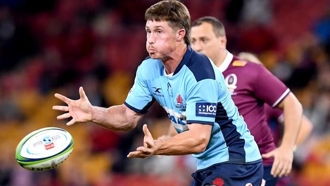 The Waratahs must beat the Reds if they are to get themselves back in the picture.