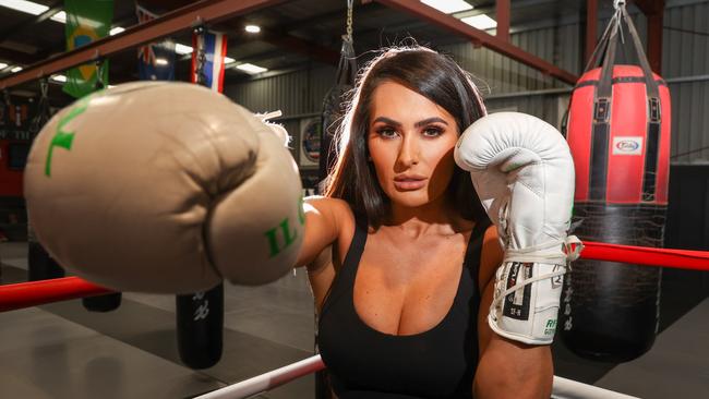 Lingerie model Arabella Del Busso turned amateur celebrity boxer faces serious allegations of stealing $52K from her former employer. Picture: Brendan Beckett