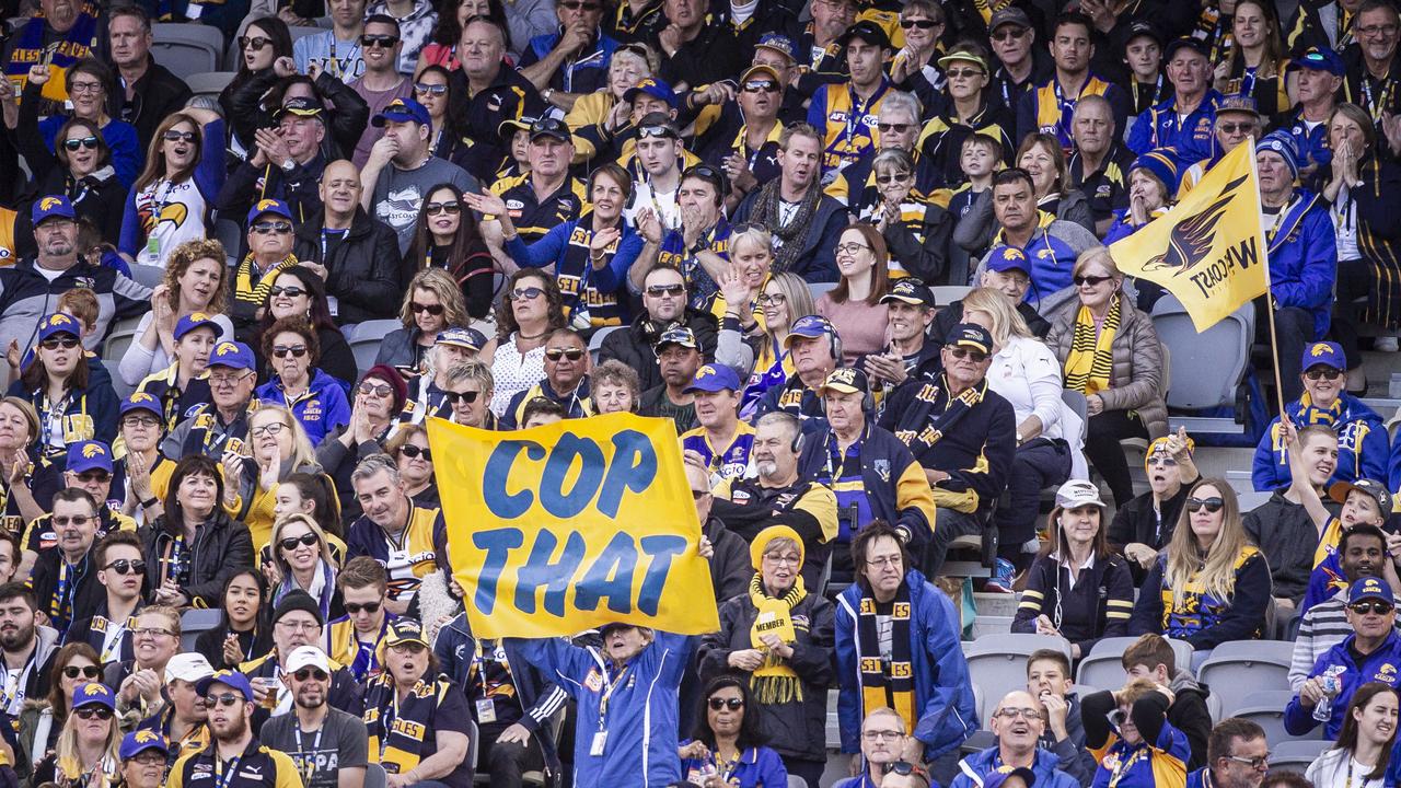 Crowds at Optus Stadium in Perth should have 5G coverage by the start of next year’s footy season. (AAP Image/Tony McDonough)