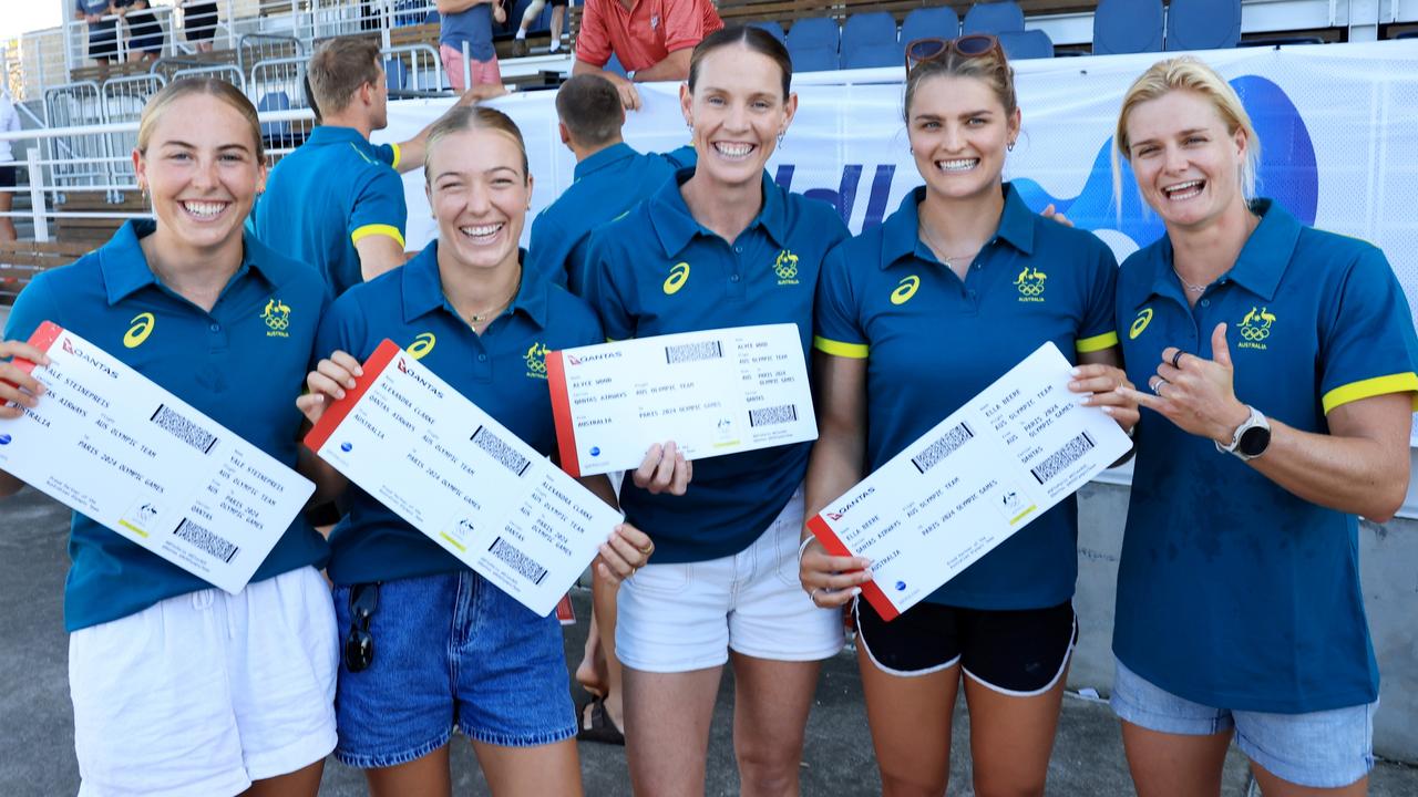 (L-R): Yale Steinepreis, Alexandra Clarke, Alyce Wood, Ella Beere and Alyssa Bull - Australia’s 2024 Paris Olympic Games canoe sprint squad. Photo: Getty Images