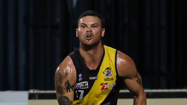 Brandan Parfitt playing for the Nightcliff Tigers in the 2024-25 NTFL season. Picture: Celina Whan / AFLNT Media