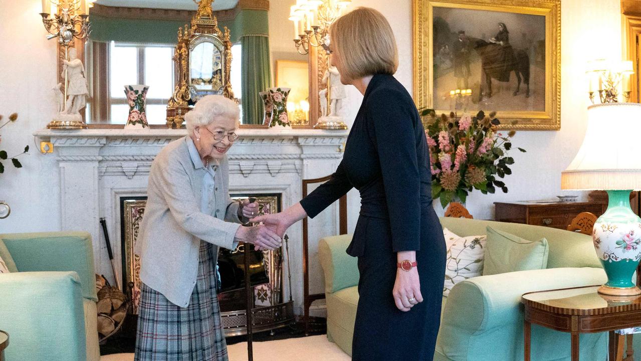 s Queen Elizabeth II and new Conservative Party leader and Britain's Prime Minister-elect Liz Truss meet at Balmoral Castle in Ballater, Scotland, on September 6, 2022, where the Queen invited Truss to form a Government. (Photo by Jane Barlow / POOL / AFP)