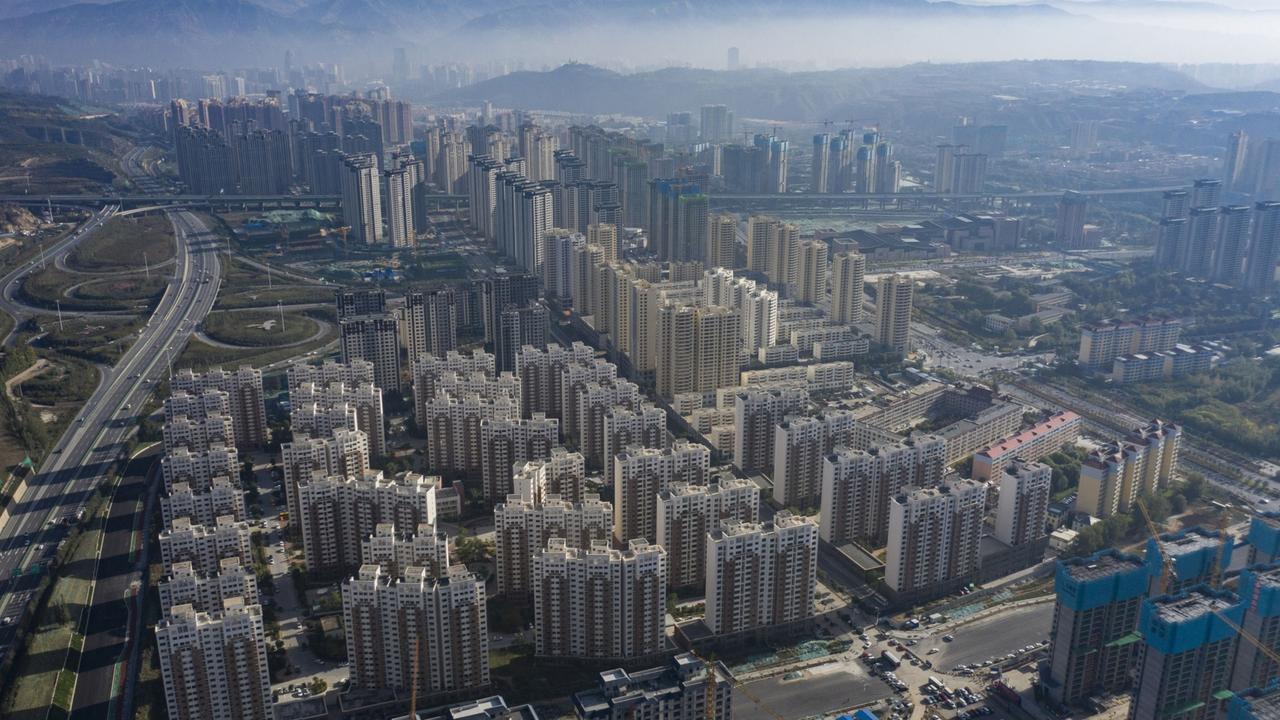 China has urged financial institutions to help local governments stabilize the rapidly cooling housing market and protect the rights of some homebuyers, another signal that authorities are worried about fallout from the debt crisis at China Evergrande Group. Picture: Qilai Shen/Bloomberg