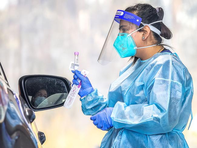 Covid-19 testing takes place in the outer northern suburb of Craigieburn as Melbourne endures another lockdown due to an outbreak of coronavirus. Picture : Ian Currie