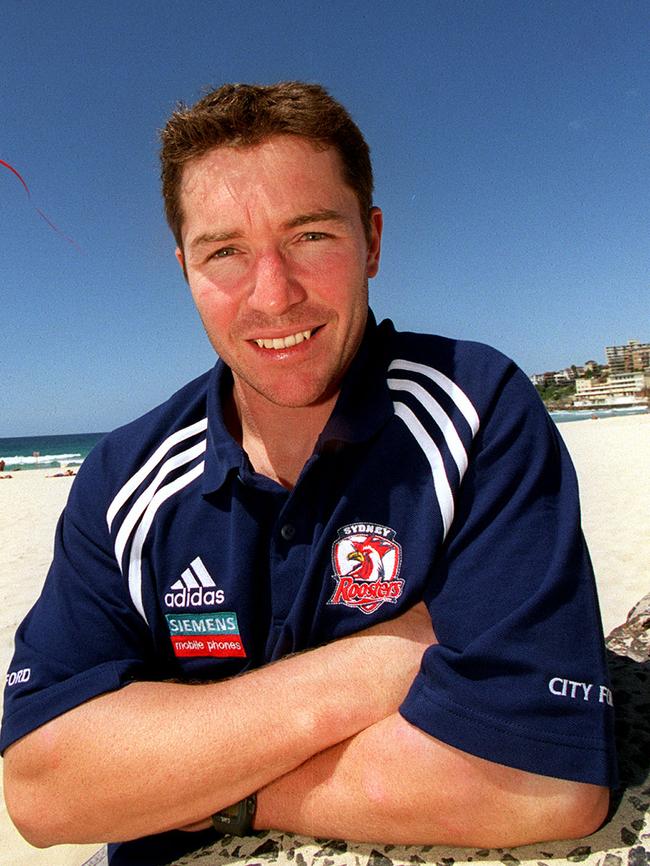 NOVEMBER 10, 2000 : Sydney Roosters NRL player Paul Green at Bondi beach 10/11/00. Pic Angelo Soulas