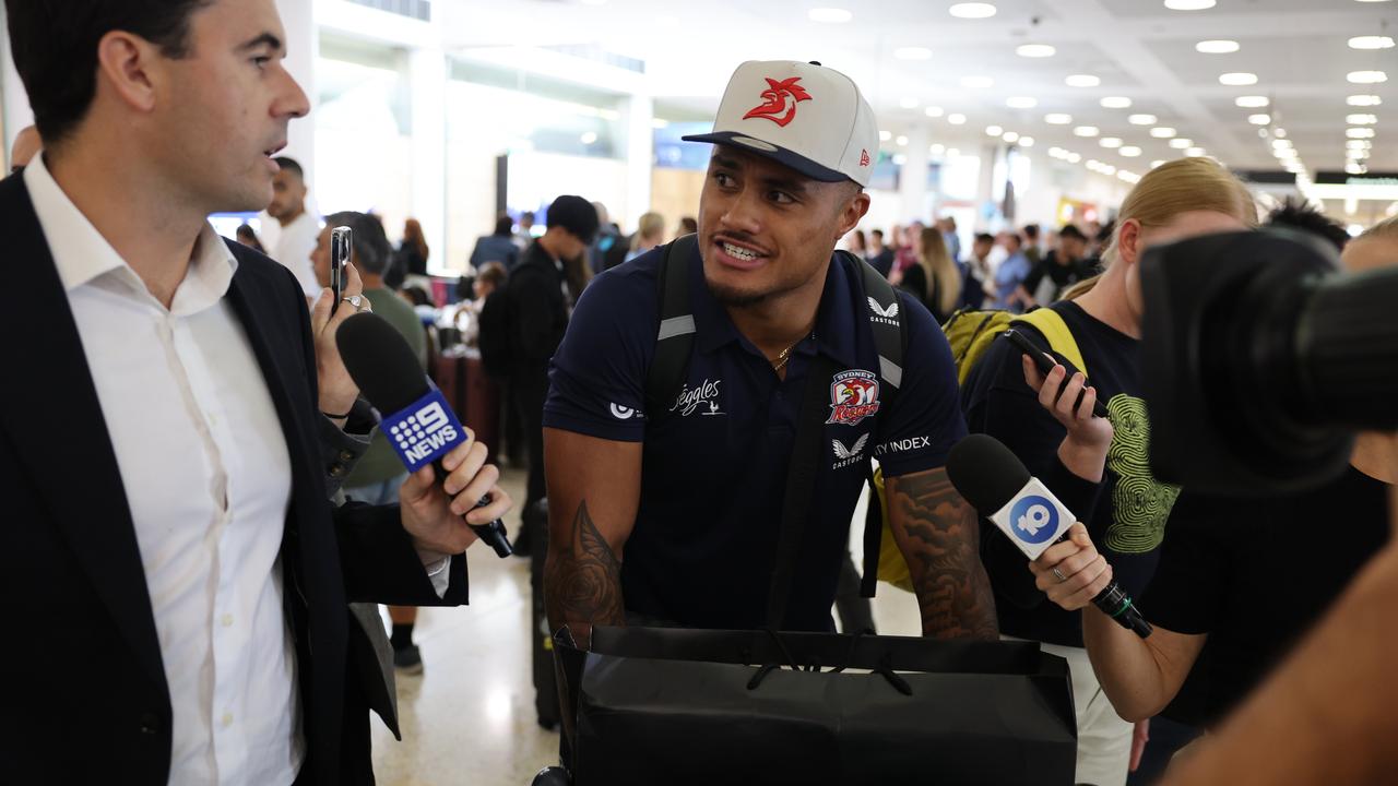 Spencer Leniu arrives back in Sydney after the Las Vegas game. Picture: Rohan Kelly