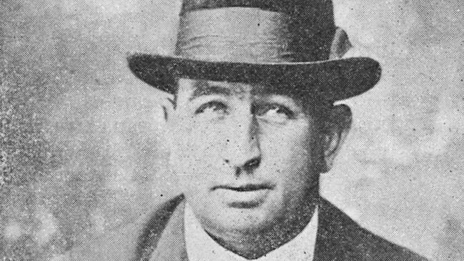 Henry Slater year 1921. Sourced from New Zealand Police Gazette, when Slater was wanted for murder after the sly grog shop proprietor was shot dead in Sydney.