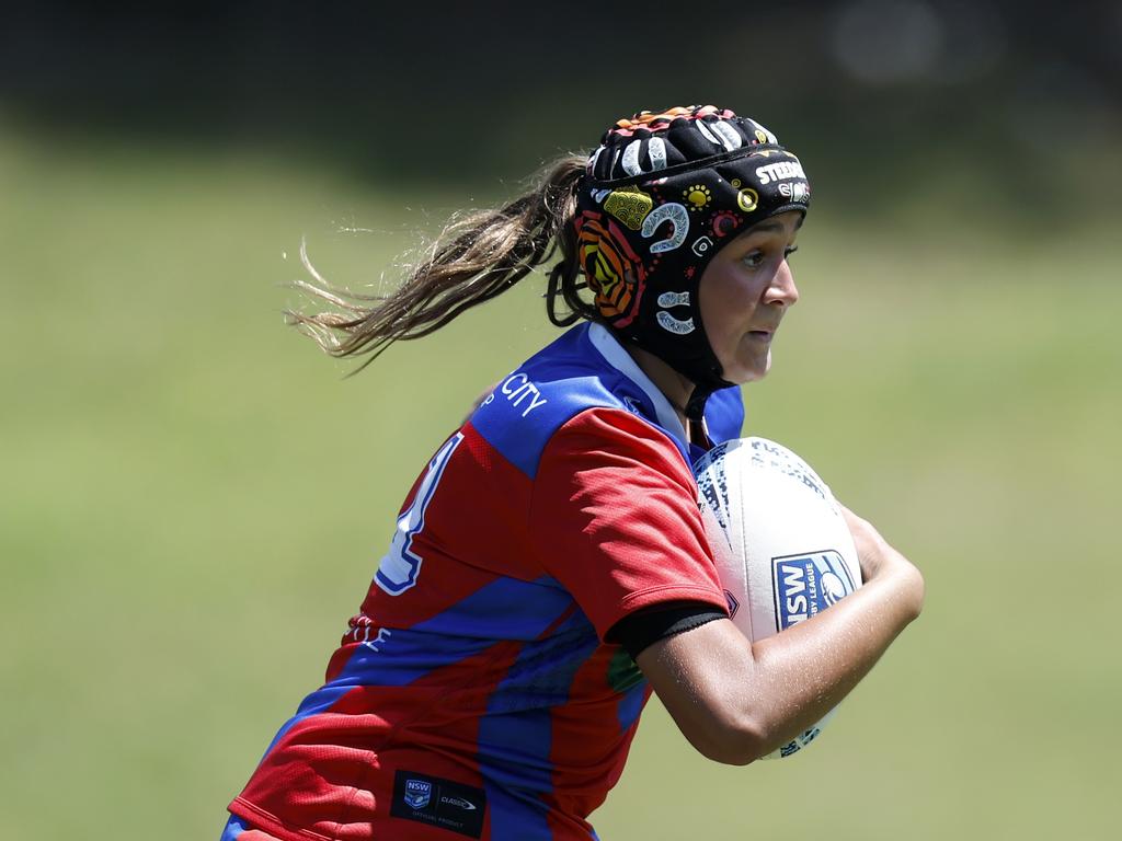 Lily Porter crossed for Newcastle’s opening try against Souths. Picture: Michael Gorton