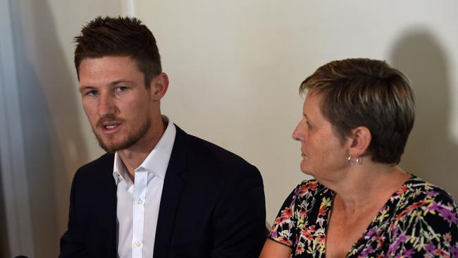  Bancroft with WACA CEO Christina Matthews. Picture: AFP