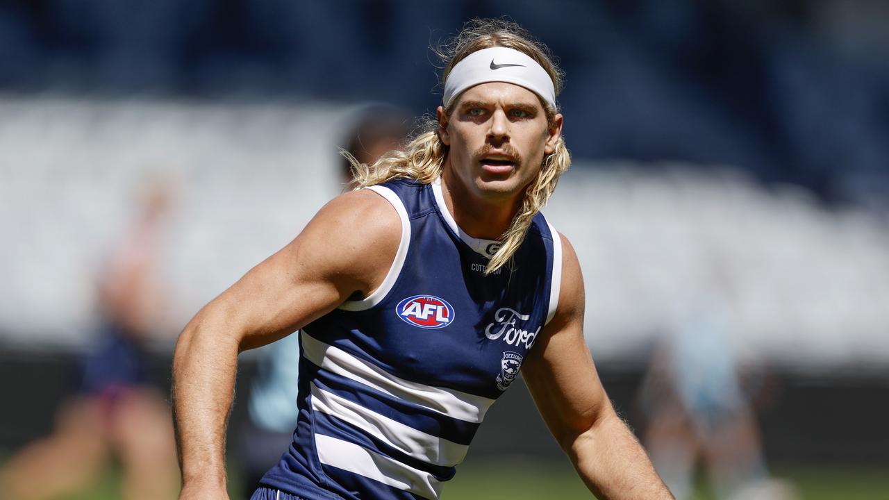 Teams: Cats pull Smith surprise as debut Dons press for spots