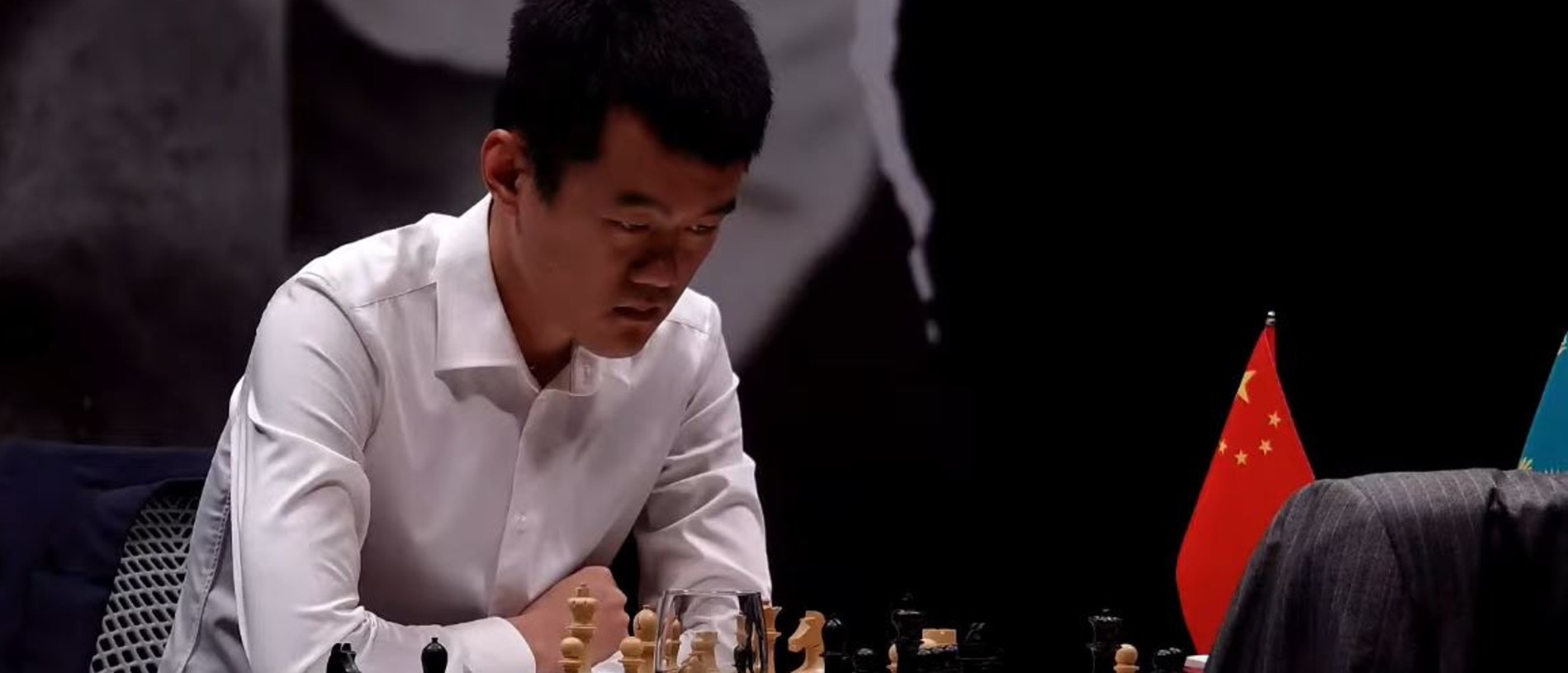 A tough loss following a brave opening decision by Ding Liren today.  #NepoDing