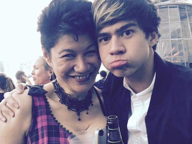 5SOS band member Calum Hood enjoyed a celebratory beverage with his mum.