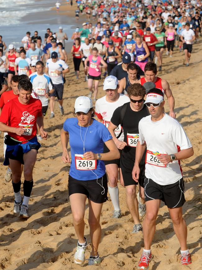 Pub2Pub action on Dee Why Beach in 2011. Picture: Simon Cocksedge