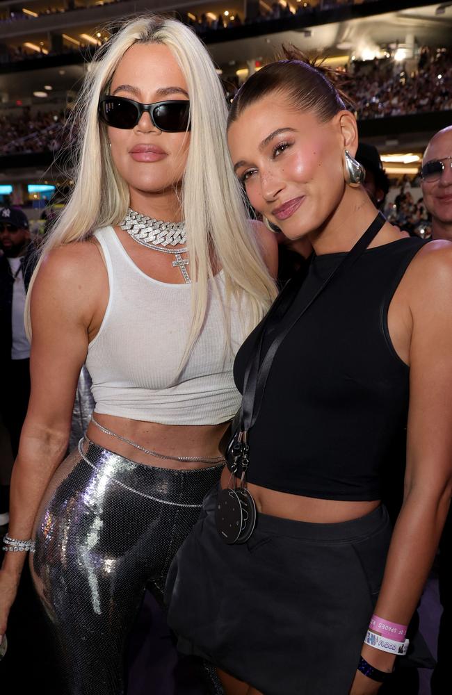 Khloe Kardashian and Hailey Bieber. Picture: Kevin Mazur/WireImage