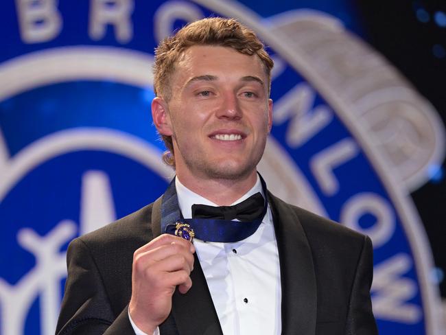 MELBOURNE, AUSTRALIA - SEPTEMBER 23: Patrick Cripps of the Carlton Blues poses with the Brownlow Medal after winning during the 2024 Brownlow Medal at Crown Palladium on September 23, 2024 in Melbourne, Australia. (Photo by Quinn Rooney/Getty Images)