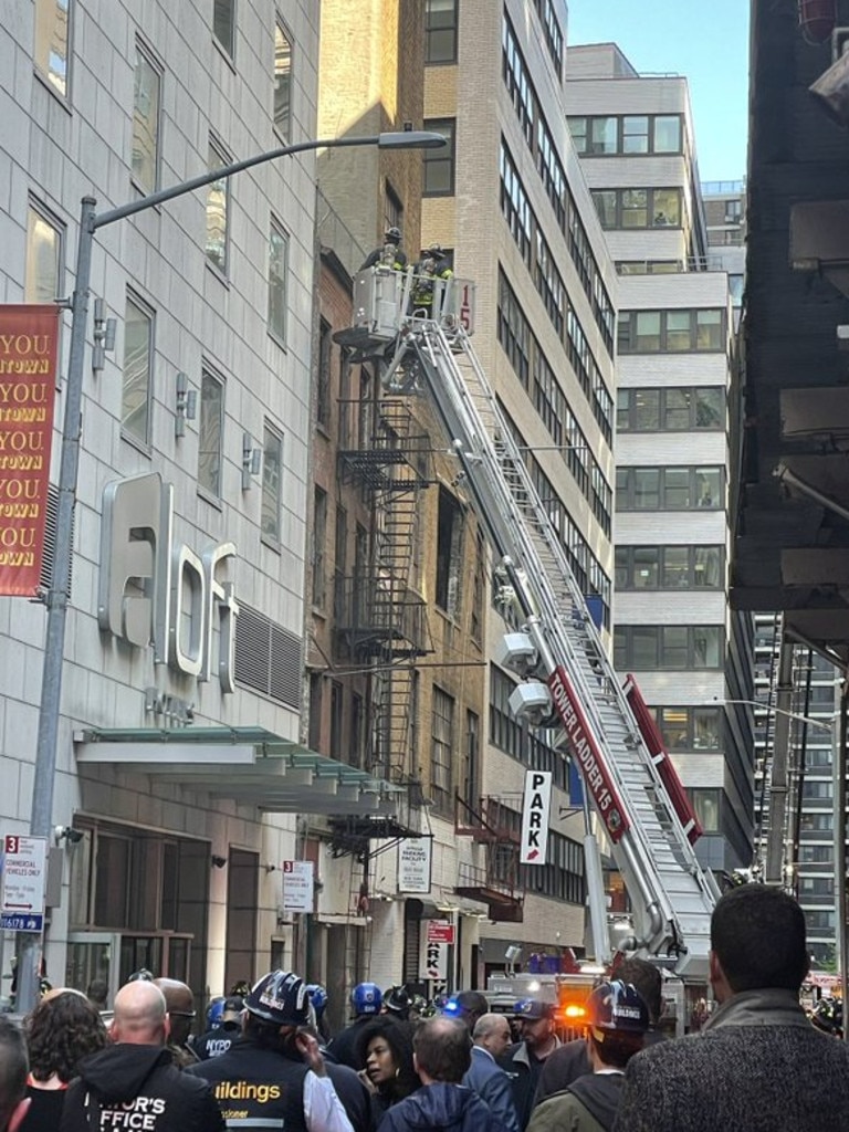 New York Multistorey Car Park Collapses Killing One And Trapping Others ...