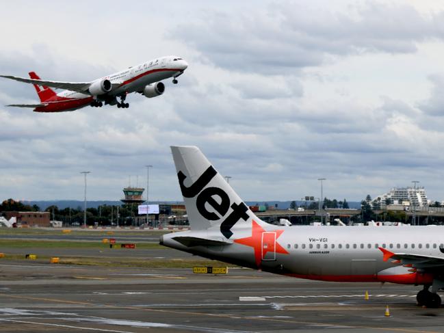 SYDNEY, AUSTRALIA - NewsWire Photos - SEPTEMBER 09, 2022: General generic editorial stock image of Virgin airplane at Sydney Domestic Airport. Picture: NCA NewsWire / Nicholas Eagar