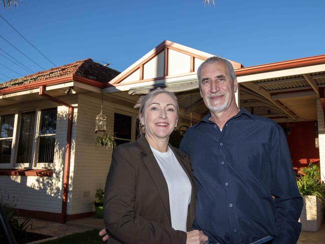 ADELAIDE, AUSTRALIA - Advertiser Photos JULY 26, 2023: Sharon and Roger Basso in their home in Gawler East backyard. Picture: Emma Brasier