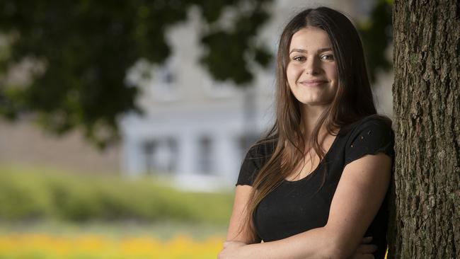 Australian Idol contestant Jess Clennett at Hobart. Picture: Chris Kidd