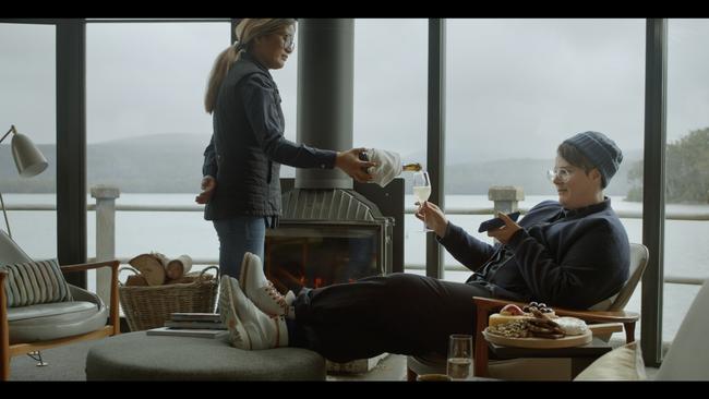 Tasmanian comedian Hannah Gadsby appears in the new tourism ad, at Pumphouse Point.