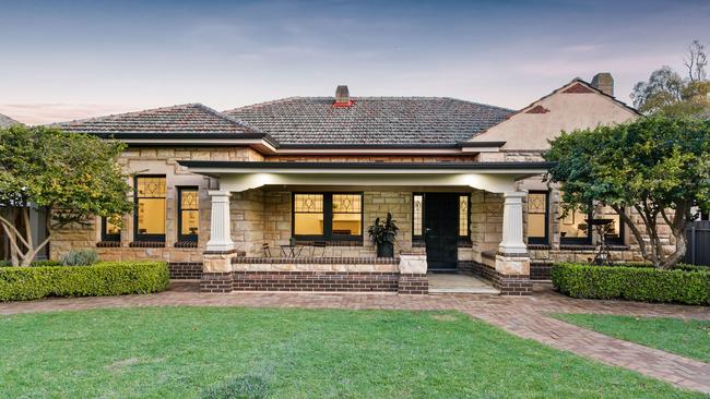 7 Andrew Ave, Millswood.