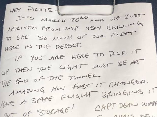 Pilot discovers chilling note inside plane