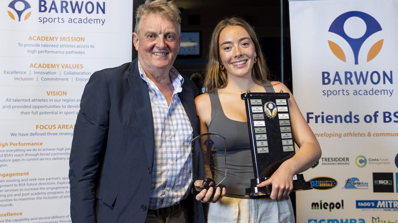 Evie McDonald wins the Lee Troop Award for Excellence Geelong