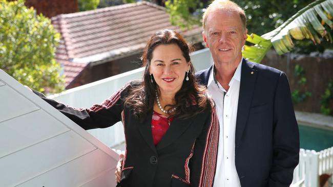 Tania de Jong and Peter Hunt