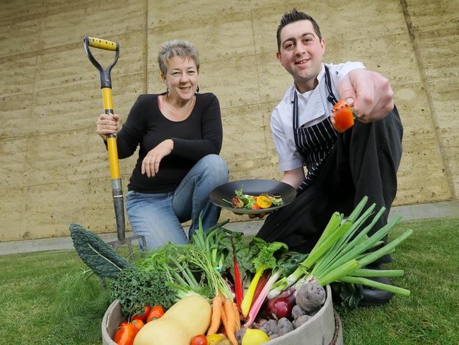 Linda Cockburn from the Huon Producers Network with Home Hill Winery Sous Chef, Chris Trask are both part of Sprout Tasmania's 'Fork to Fork' program.