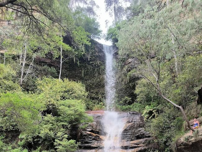 Minnehaha Falls is 20 metres tall.