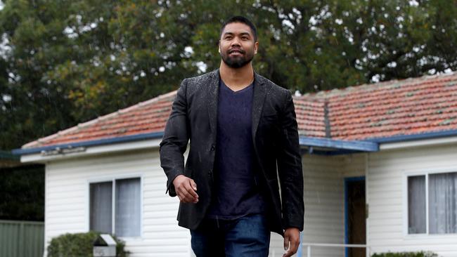 Jordan de Vera recently refinanced the mortgage on his Western Sydney house after growing anxious with the weight of his monthly repayments. Picture: Toby Zerna