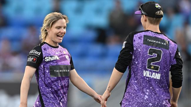 HOBART, AUSTRALIA - NOVEMBER 06: Nicola Carey and Elyse Villani of the Hurricanes in action during the WBBL match between Hobart Hurricanes and Sydney Sixers at Blundstone Arena on November 06, 2024, in Hobart, Australia. (Photo by Steve Bell/Getty Images)