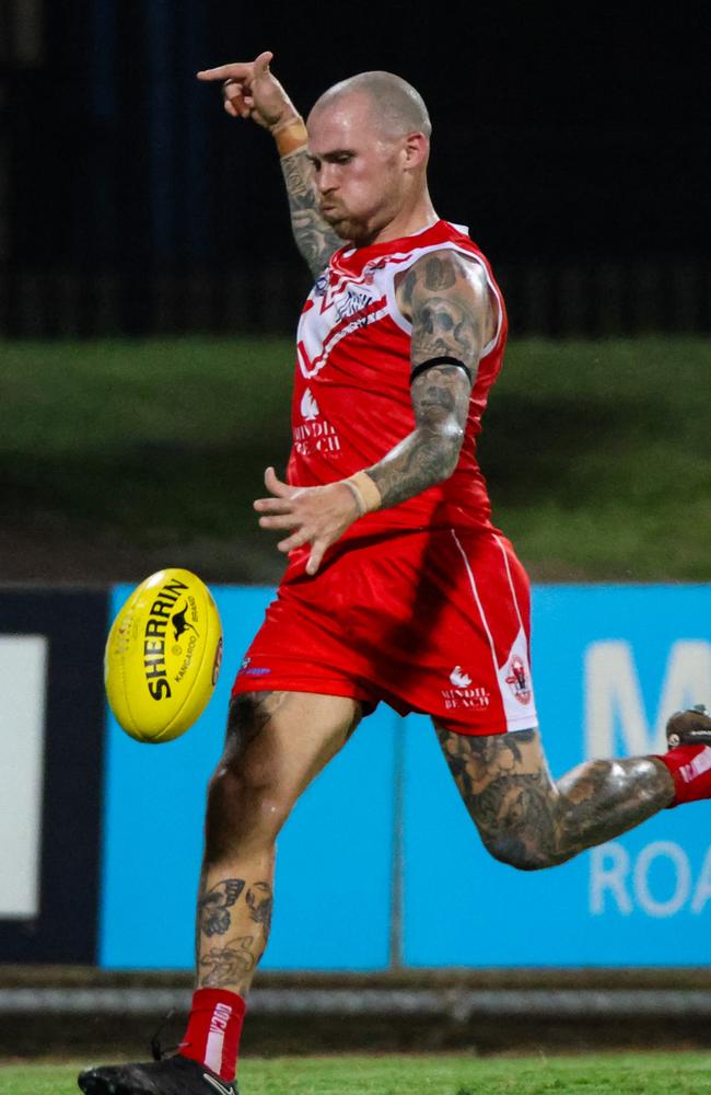 Waratah's Jayden Magro kicked nine goals against Wanderers in Round 5 of the 2023-24 NTFL season. Picture: Celina Whan / AFLNT Media