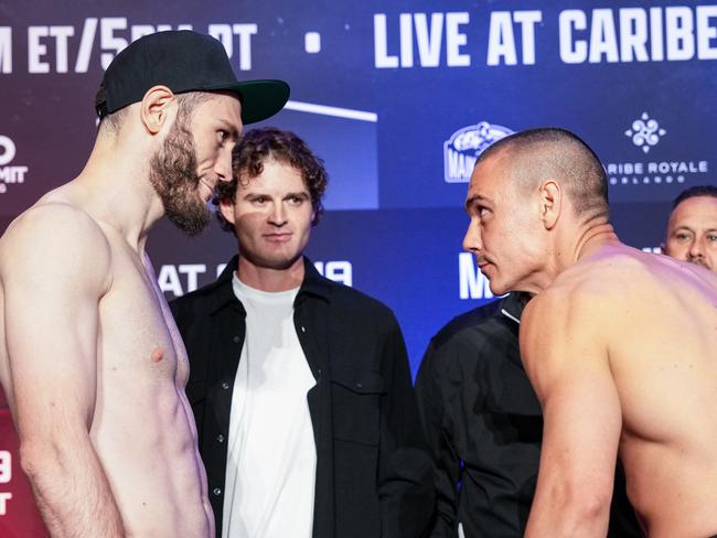 Murtazaliev and Tszyu face-off. Picture: PBC