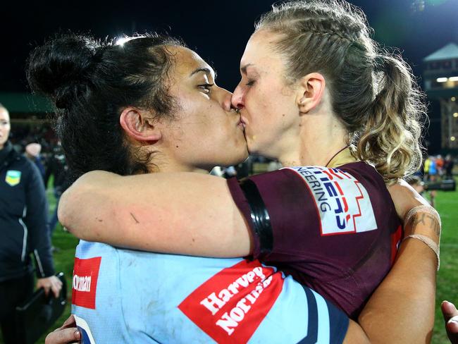 Vanessa Foliaki and partner Karina Brown after the Women's State of Origin game. Picture: Adam Head