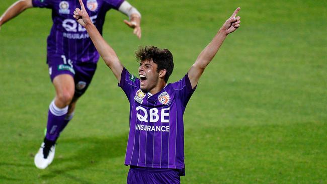 Whiz kid Daniel De Silva will play for the Socceroos, just not at the Asian Cup.