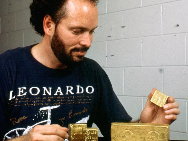 Rich pickings ... Treasure hunter Tommy Thompson smiles at gold he found at the bottom of the Atlantic Ocean in the wreckage of the SS Central America, which sank in a hurricane off the coast of South Carolina in 1857. Source: AP