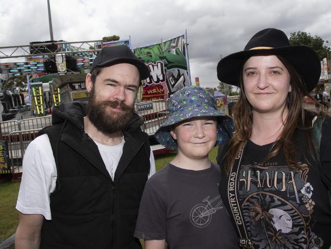 Leigh Dugan, Spencer Dugan, Tania Amundson Mildura Show 2024. Picture: Noel Fisher