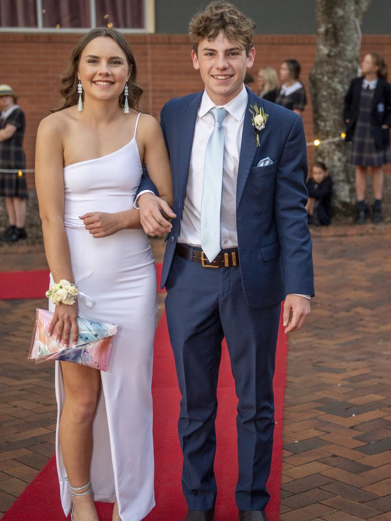 Toowoomba school formal photos: Fairholme College formal 2021 | The ...