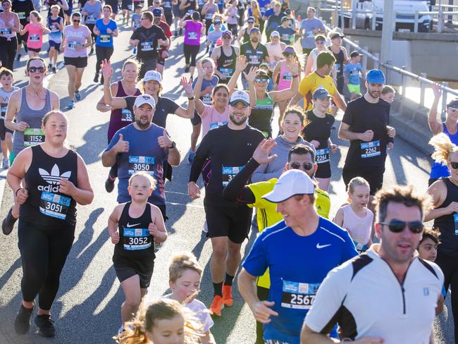 Run the Bridge Fun Run 2020 across Tasman Bridge. Picture: RICHARD JUPE
