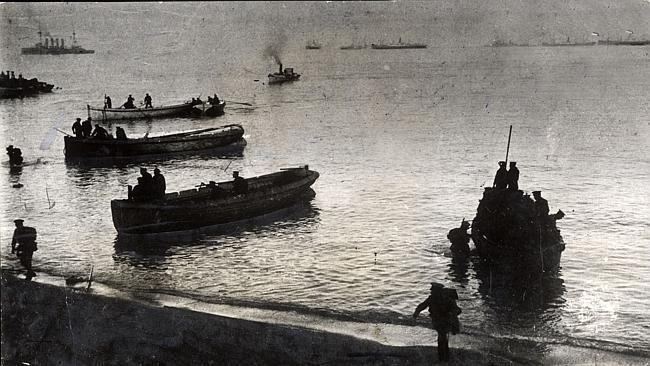 Landing at Anzac Cove, Gallipoli.