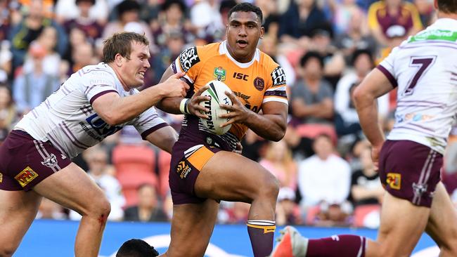 Lockyer reckons Pangai could have a big impact. (AAP Image/Dave Hunt)