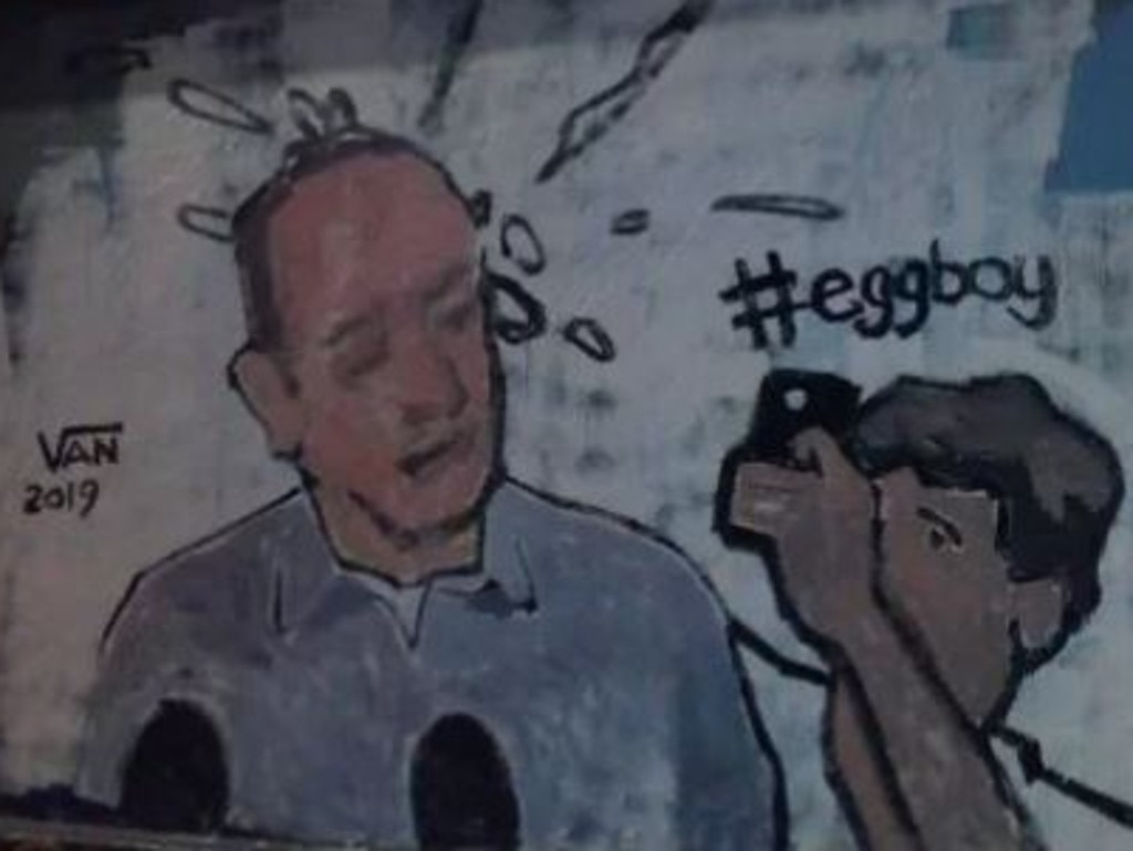 An ‘Egg Boy’ mural has popped up in Hosier Lane in Melbourne.