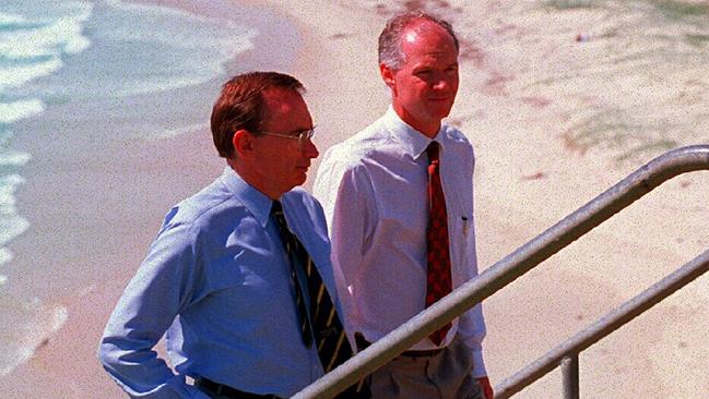 NSW Premier Bob Carr with QLD Premier Wayne Goss at NSW / Qld border. The pair worked together briefly.