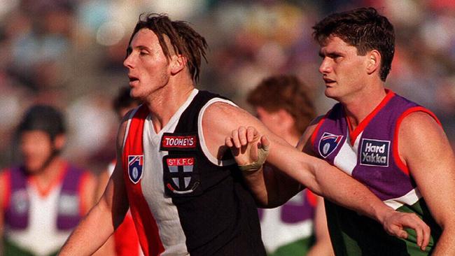 Peter Everitt played 10 seasons and 180 games with St Kilda.