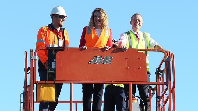 Labor Candidate for Boothby Nadia Clancy and Opposition Leader Bill Shorten up a fork lift looking at solar panels at Flinders University in Adelaide. Picture: Kym Smith