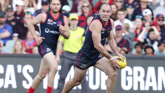 Norwood captain Jace Bode spoke with coach Jarrod Cotton to discuss the best options before he was named in the reserves. Picture: Sarah Reed